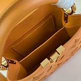秋冬大セールルイヴィトン ハンドバッグ カプシーヌミニ 偽物 M22863