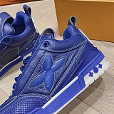 入手困難品！【 ルイヴィトン 】LV スケート・ライン スニーカー偽物 vue69806