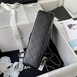 【大特価】シャネル ショルダーバッグ 偽物 A01113