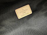 完売必至 2024 ルイヴィトン 新作ボディバッグ 偽物