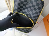 ☆超人気☆ 2024 ルイヴィトン 新作ボディバッグ 偽物