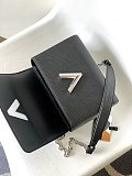 ☆超人気☆ ルイヴィトン レディース ショルダーバッグ コピー M21110