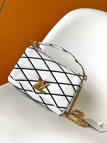 完売必至 ルイヴィトン レディース ハンドバッグ スーパーコピー M22890