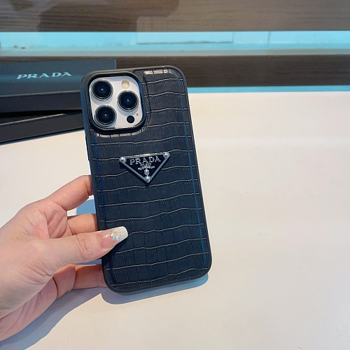 争奪戦 2024 プラダ 新作 iPhone ケース 全機種 販売 コピー