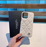 日本未入荷 2024 シャネル 新作 iPhone ケース 全機種 販売 コピー