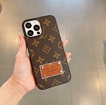 送料込 2024 ルイヴィトン 新作 iPhone ケース 全機種 販売 スーパーコピー