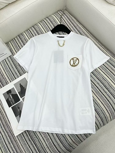 最安値挑戦 2025 ルイヴィトン 新作 半袖Tシャツ コピー