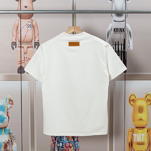 【即発】★ 2025 ルイヴィトン 新作 半袖Tシャツ スーパーコピー