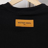 激安価格！2025 ルイヴィトン 新作 半袖Tシャツ 偽物