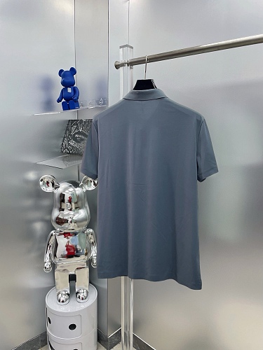 累積売上総額第１位！2025 フェンディ 新作 半袖Tシャツ コピー