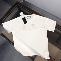 人気急上昇 2025 グッチ 新作 半袖Tシャツ コピー