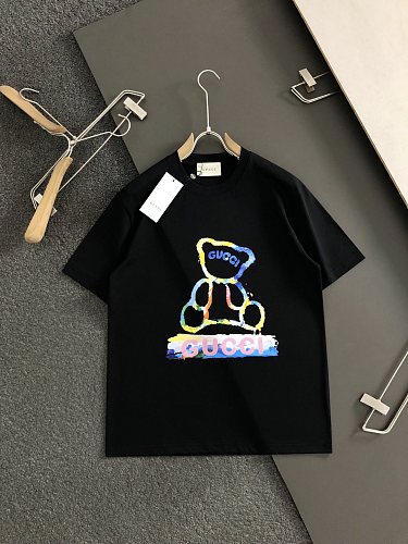 最安値挑戦 2025 グッチ 新作 半袖Tシャツ 偽物 2色