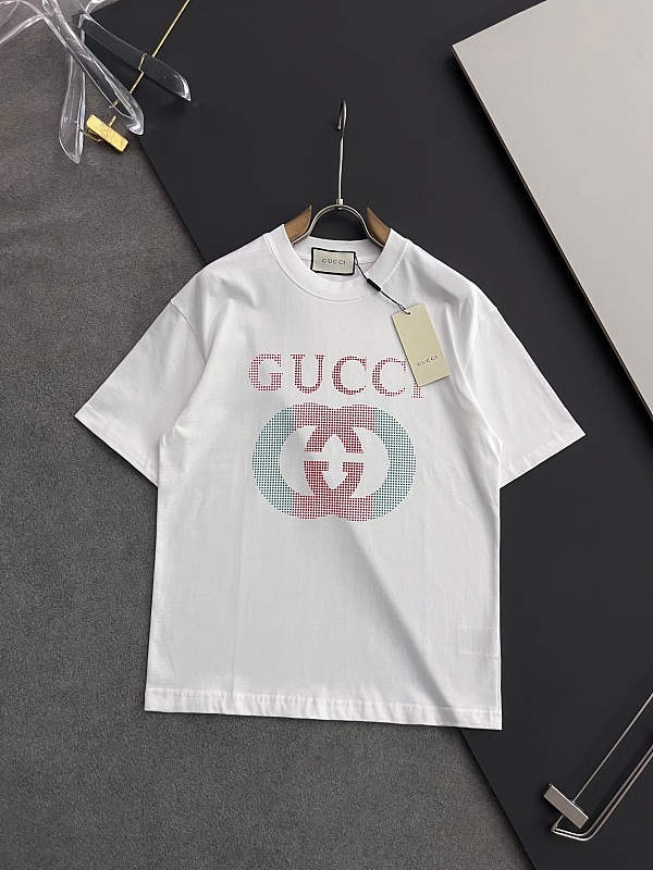 売上総額１位！2025 グッチ 新作 半袖Tシャツ スーパーコピー