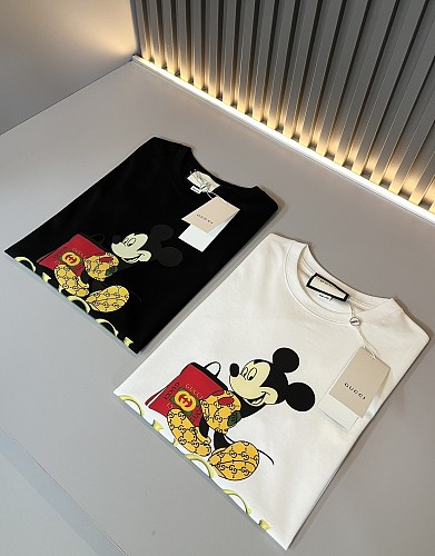☆超人気☆ 2025 グッチ 新作 半袖Tシャツ コピー