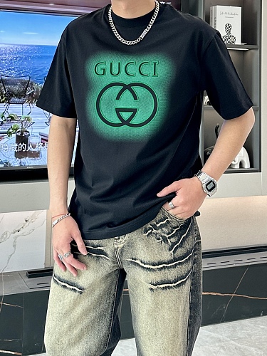 【限定カラー】2025 グッチ 新作 半袖Tシャツ スーパーコピー
