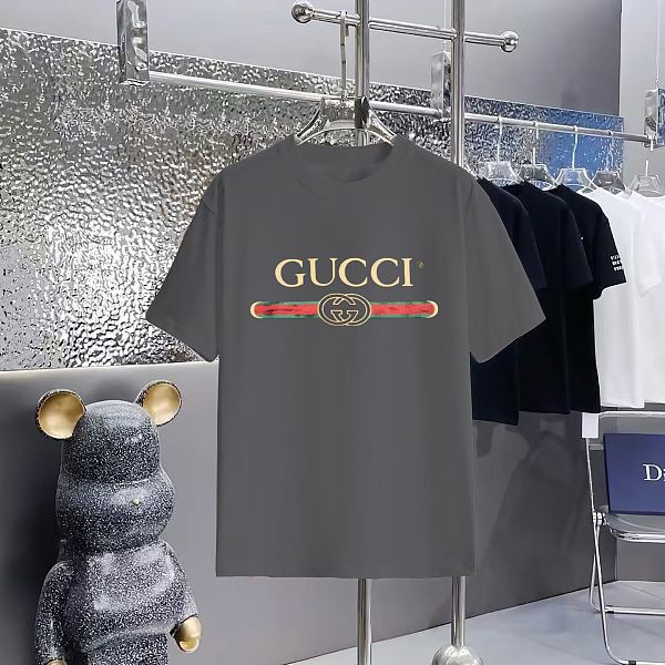 ☆超人気☆ 2025 グッチ 新作 半袖Tシャツ コピー