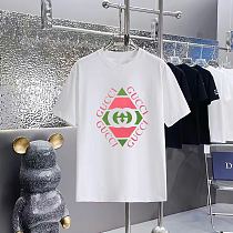 人気急上昇新作 2025 グッチ 新作 半袖Tシャツ コピー