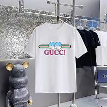超希少！2025 グッチ 新作 半袖Tシャツ スーパーコピー
