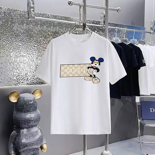 完売必至 ★ 2025 グッチ 新作 半袖Tシャツ コピー