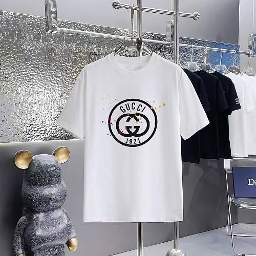 ★日本!!人気！2025 グッチ 新作 半袖Tシャツ 偽物