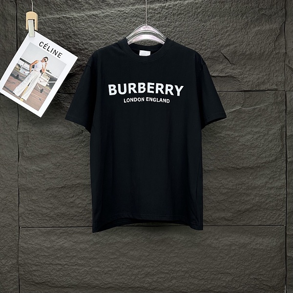 人気急上昇新作 2025 バーバリー 新作 半袖Tシャツ スーパーコピー