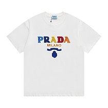 人気急上昇 2025 プラダ 新作 半袖Tシャツ コピー