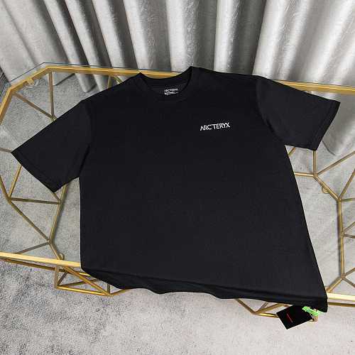 絶対欲しい！2025 アークテリクス 新作 半袖Tシャツ 偽物