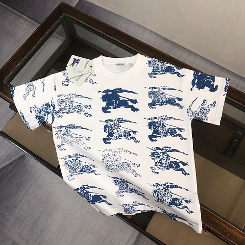 即発送！2025 バーバリー 新作 半袖Tシャツ スーパーコピー