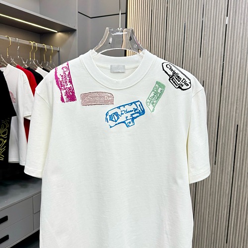 ★日本!!人気！2025 ディオール 新作 半袖Tシャツ 偽物