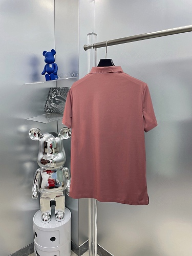 累積売上総額第１位！2025 ディオール 新作 半袖Tシャツ 偽物