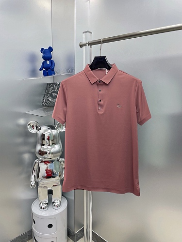 累積売上総額第１位！2025 ディオール 新作 半袖Tシャツ 偽物