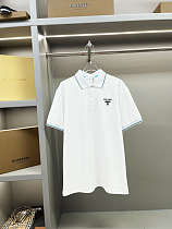 絶対欲しい！2025 プラダ 新作 半袖Tシャツ 偽物