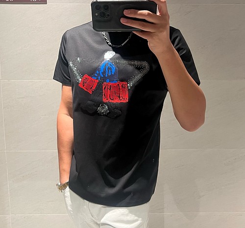 注目度抜群！2025 プラダ 新作 半袖Tシャツ コピー 2色