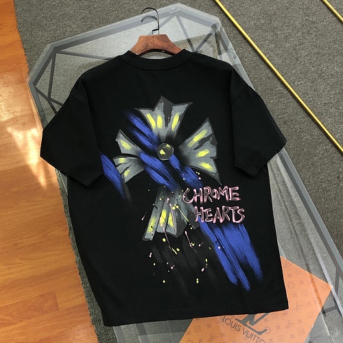 目を惹くカラー 2025 クロムハーツ 新作 半袖Tシャツ スーパーコピー