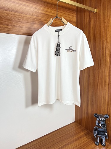 注目アイテム♡ 2025 クロムハーツ 新作 半袖Tシャツ スーパーコピー