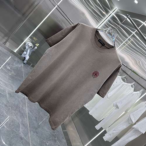 世界中で大人気♪ 2025 クロムハーツ 新作 半袖Tシャツ コピー