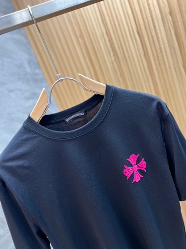 新色登場☆ 2025 クロムハーツ 新作 半袖Tシャツ スーパーコピー