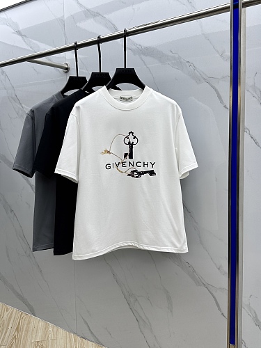 人気急上昇 2025 ジバンシー 新作 半袖Tシャツ スーパーコピー