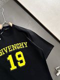 高品質♪♪♪ 2025 ジバンシー 新作 半袖Tシャツ スーパーコピー