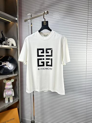 【即発】★ 2025 ジバンシー 新作 半袖Tシャツ 偽物