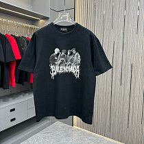 超希少！2025 バレンシアガ 新作 半袖Tシャツ スーパーコピー