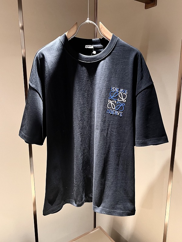 おすすめ 2025 ロエベ 新作 半袖Tシャツ コピー