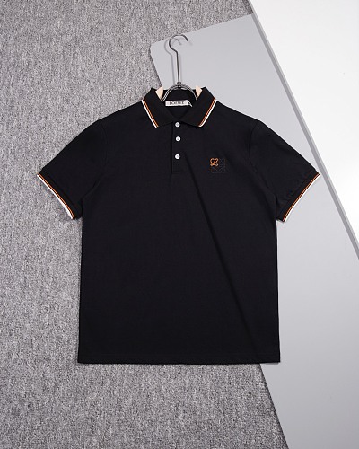 世界中で大人気♪ 2025 ロエベ 新作 半袖Tシャツ コピー