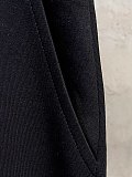 人気急上昇新作 2025 ロエベ 新作 ショートパンツ コピー 2色