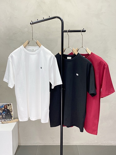 送料込 2025 セリーヌ 新作 半袖Tシャツ 偽物 3色