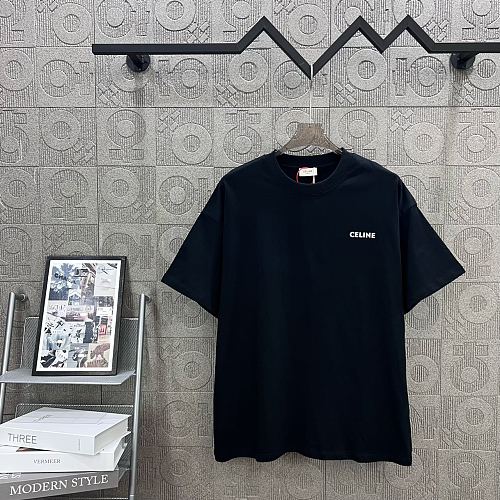 完売前に！2025 セリーヌ 新作 半袖Tシャツ 偽物