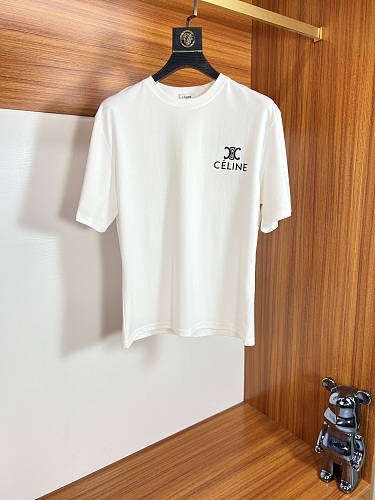★日本!!人気！2025 セリーヌ 新作 半袖Tシャツ 偽物