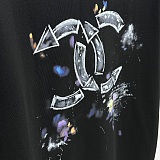 世界中で大人気♪ 2025 シャネル 新作 半袖Tシャツ 偽物