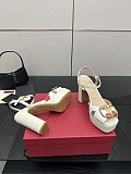 使い勝手良し 2026 ヴァレンティノ 新作 ハイヒール 偽物