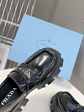 累積売上総額第１位！2026 プラダ 新作 パンプス 偽物
